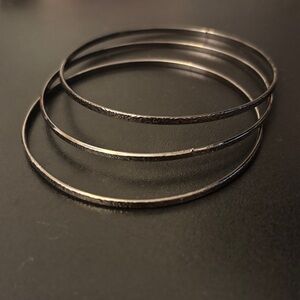Chic Silver Bangle Bracelet Set